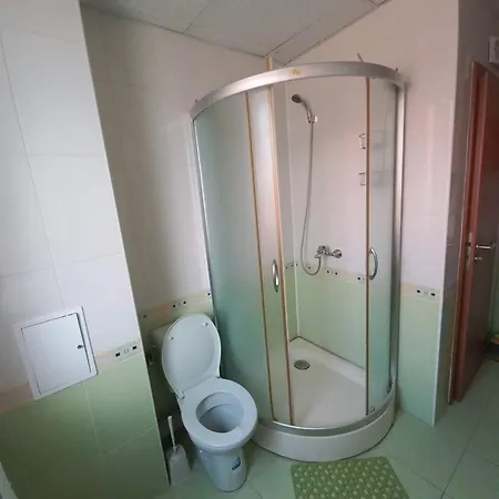 Sunny And Spacious - Quiet Area In By Flat Mаnager * Nessebar