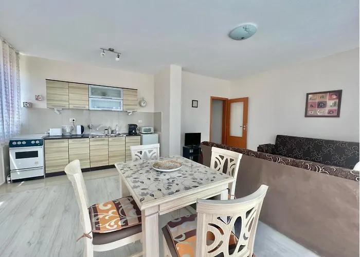 Apartment Sunny And Spacious - Quiet Area In By Flat Mаnager Nesebar